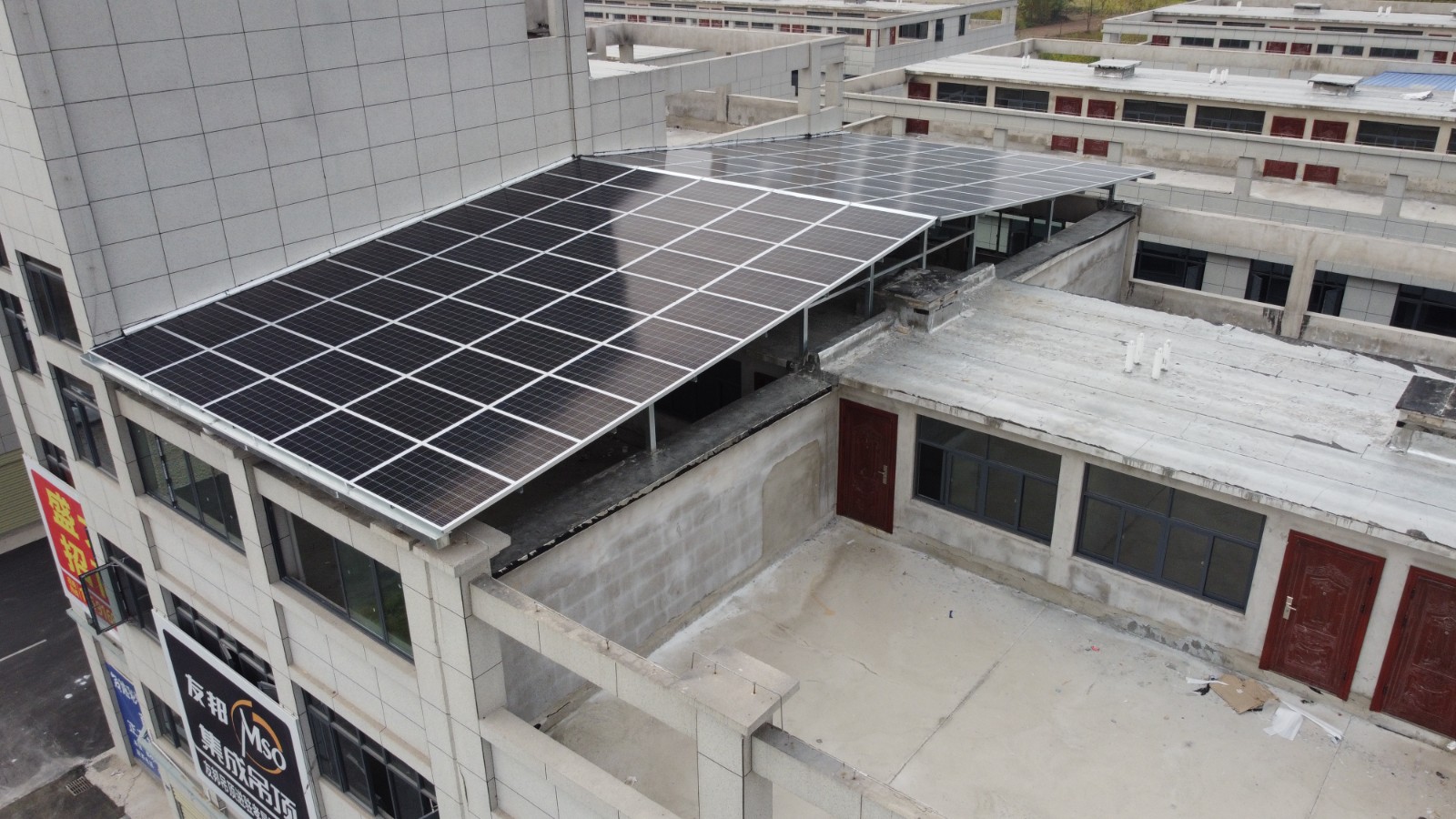 国度能源局：光伏8月新增6.74GW，1-8月累计44.78GW，同比新增102%